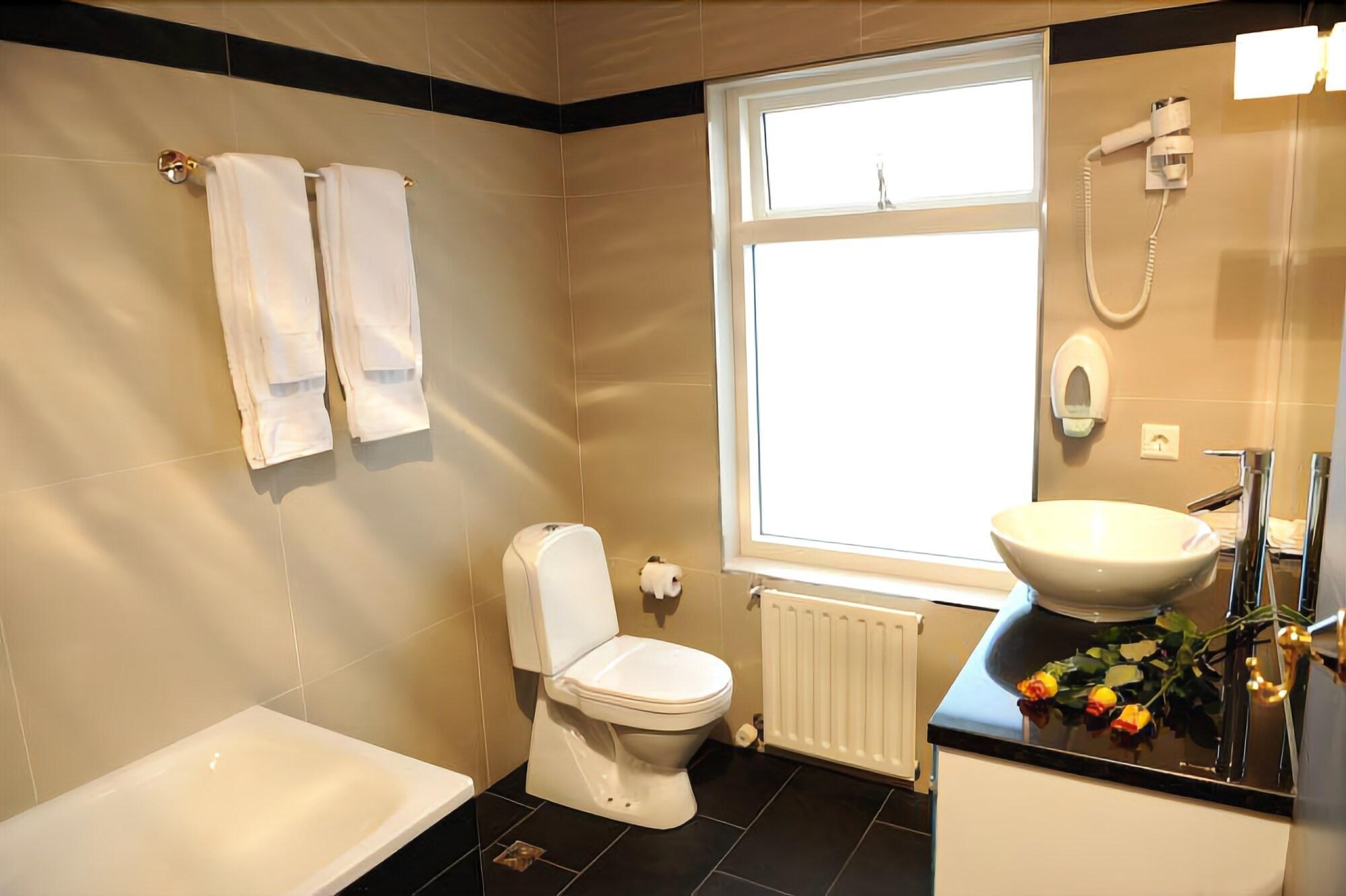 Guesthouse Keflavik By Reykjavik Keflavik Airport Eksteriør billede